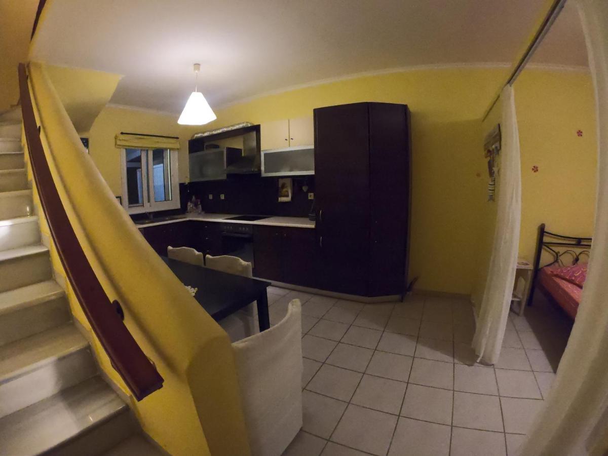 Villa Ladina Λυγιά Εξωτερικό φωτογραφία
