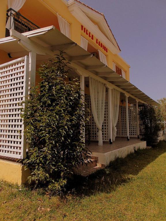Villa Ladina Λυγιά Εξωτερικό φωτογραφία