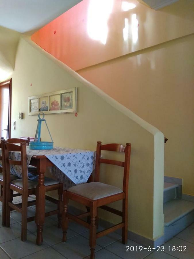 Villa Ladina Λυγιά Εξωτερικό φωτογραφία