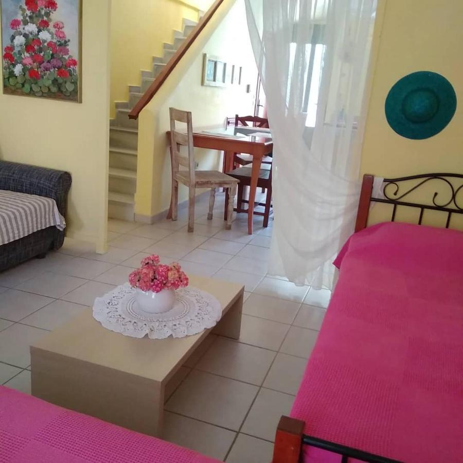 Villa Ladina Λυγιά Εξωτερικό φωτογραφία