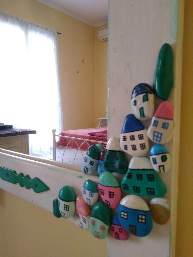 Villa Ladina Λυγιά Εξωτερικό φωτογραφία